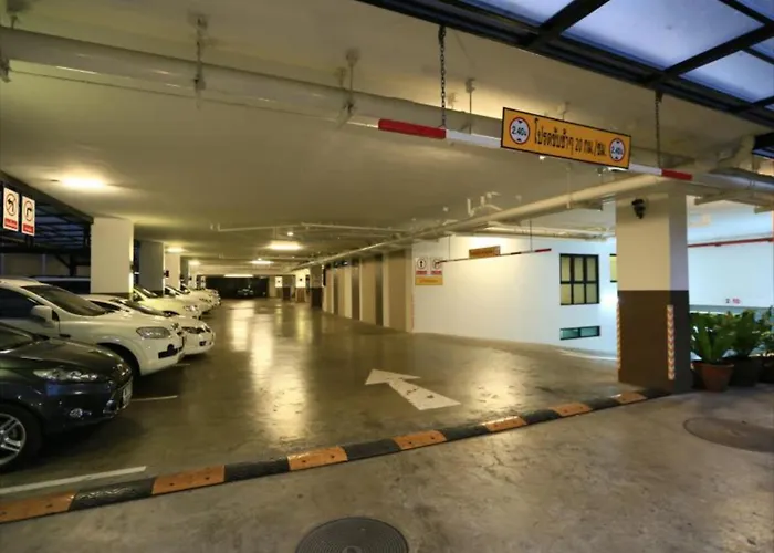 The Plimplace 2 Aparthotel